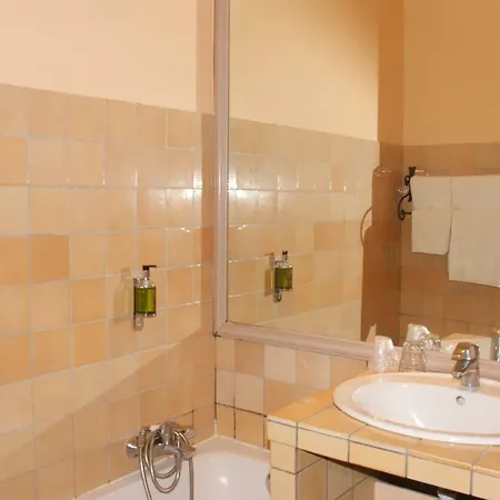 Hotell Des Glycines Porquerolles